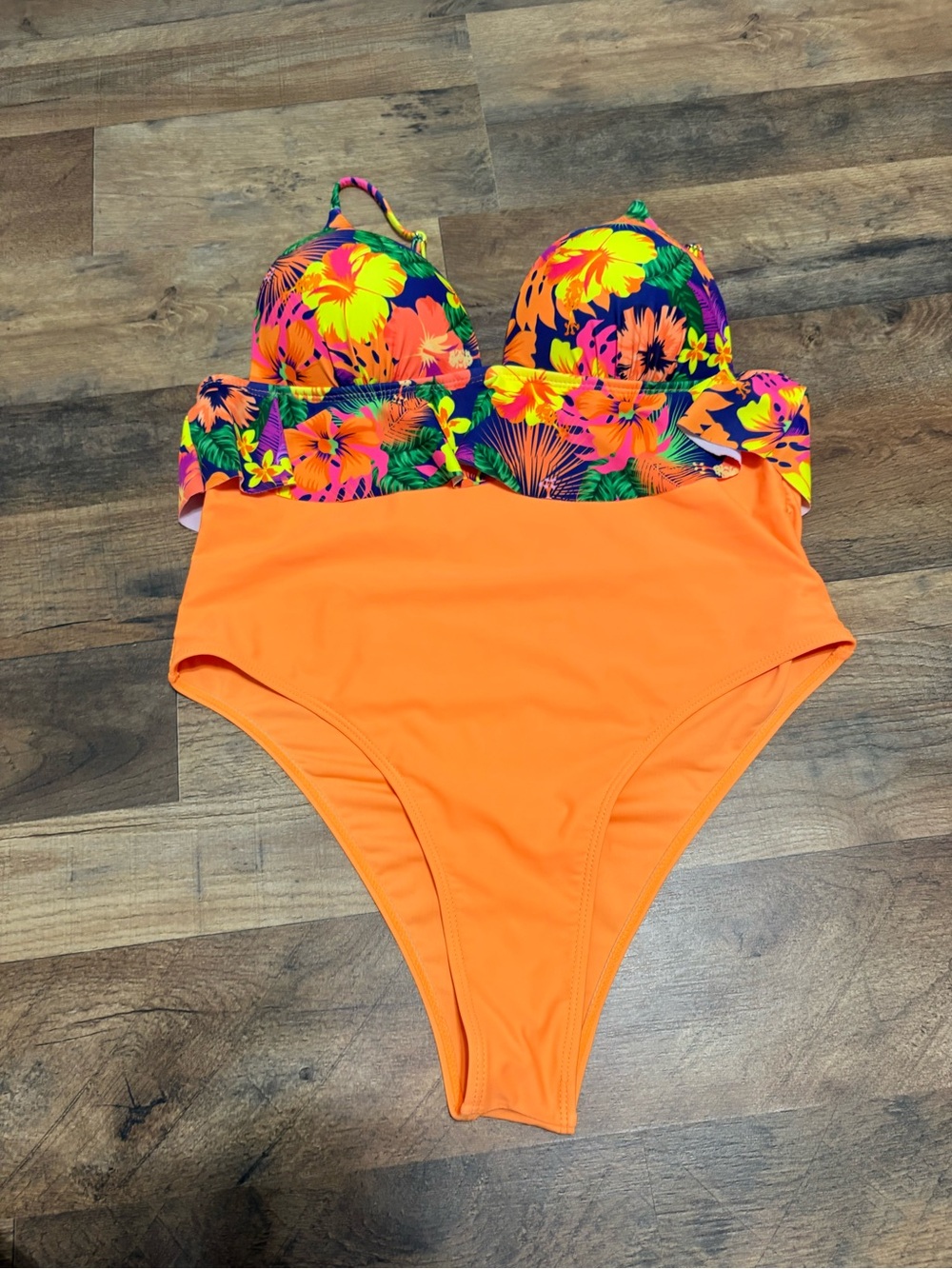 Women’s XL Orange Tropical Floral One Piece Swimsuit Ruffle Padded Plunge Swim